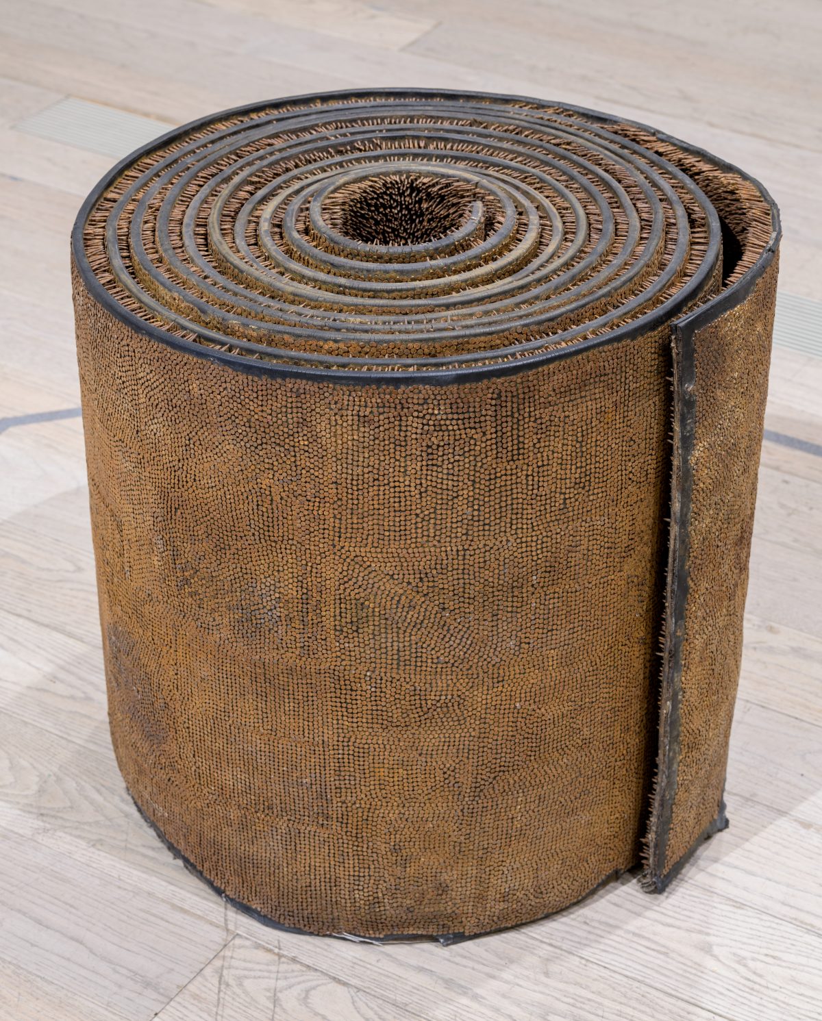 Sui Jianguo, Kill, 1996. Installation view, The Allure of Matter: Material Art from China, Los Angeles County Museum of Art, 2019–2020. Photo courtesy of © Museum Associates/LACMA.