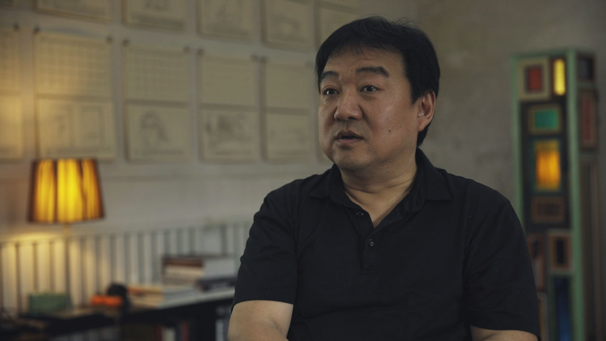 Still from Smart Museum artist interview with Song Dong