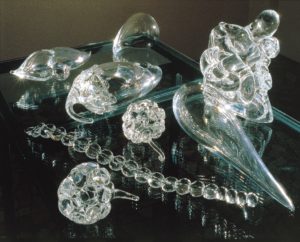 Chen Zhen, Crystal Landscape of Inner Body, 2000. Detail. Photo by GAM Torino Maurizio Elia. Courtesy of Galleria Continua, San Gimignano/Beijing/Les Moulins/Havana and © 2019 Artists Rights Society (ARS), New York / ADAGP, Paris.